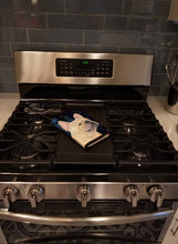 Load image into Gallery viewer, Starry Night French Bulldog Oven Mitt SS8441OVMT