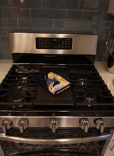 Load image into Gallery viewer, Starry Night Welsh Terrier Oven Mitt SS8464OVMT