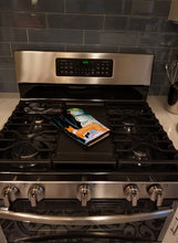 Load image into Gallery viewer, Snowman with Basenji Oven Mitt SS8556OVMT