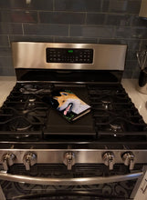 Load image into Gallery viewer, Shiba Inu Oven Mitt SS8598OVMT