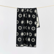 Load image into Gallery viewer, Sunburn Premium Woven Towel - Black