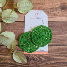 Load image into Gallery viewer, Sand Dollar Earrings