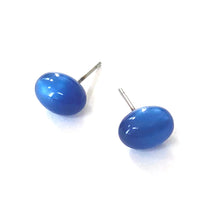 Load image into Gallery viewer, Sapphire Blue Moonglow Oval Bulb Stud Earrings