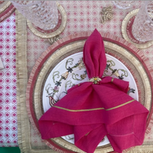 Load image into Gallery viewer, Straw bee table runner
