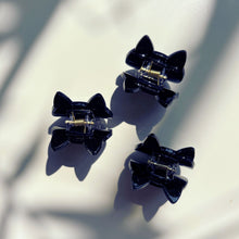 Load image into Gallery viewer, Set of 3 Velvet Claws Mini Black Cat Hair Claws | Hair Claw Clip in Giftable Pouch