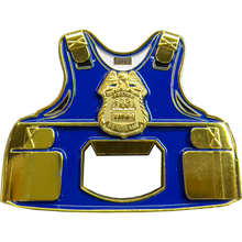 Load image into Gallery viewer, GL09-002 NYPD New York City Police Sergeant SGT Bottle Opener Challenge Coin
