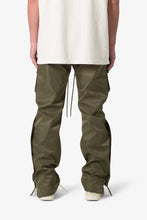 Load image into Gallery viewer, Snap Front Cargo Pants - Olive