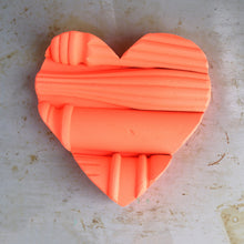Load image into Gallery viewer, Piano Spindle Hearts