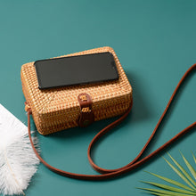 Load image into Gallery viewer, Round Bali Summer Straw Bags - 14 styles