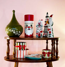 Load image into Gallery viewer, Smiling Santa Column Vase