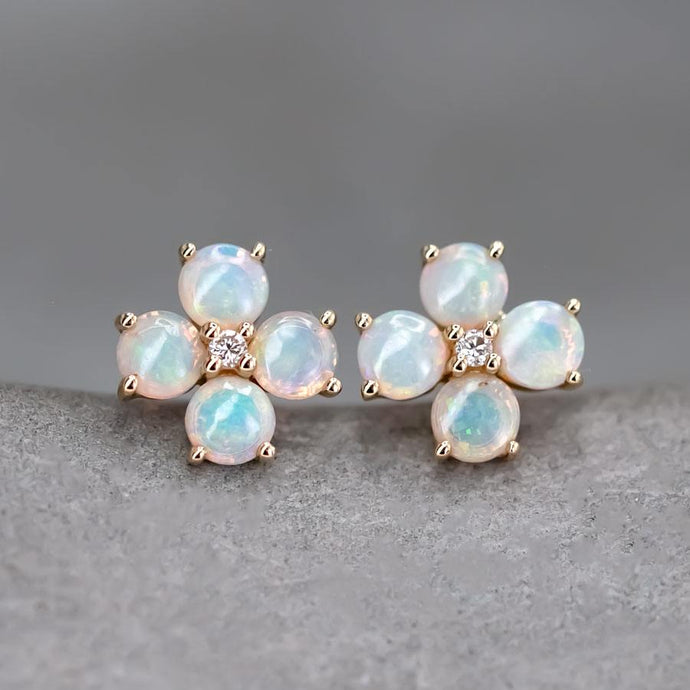Sweet Four-Leaf Clover earstuds Opal Diamond Earrings 14K Yellow Gold
