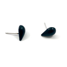 Load image into Gallery viewer, Black Teardrop Lucite Stud Earrings