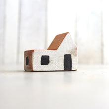 Load image into Gallery viewer, Tiny Wooden Houses