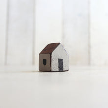 Load image into Gallery viewer, Tiny Wooden Houses