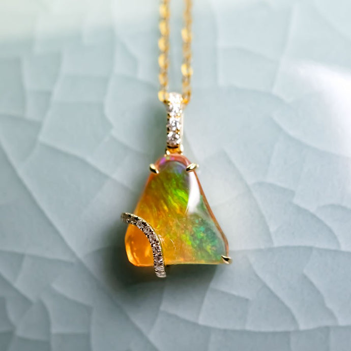 Triangle Fire Opal 18K Yellow Gold Pendant Necklace with Diamond