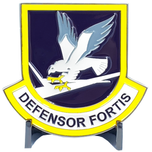 Load image into Gallery viewer, DL2-17 U.S. Air Force Security Forces Police USAF Police SP Defensor Fortis Challenge Coin