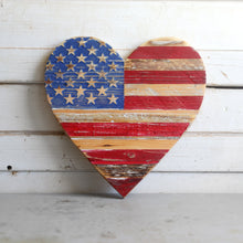 Load image into Gallery viewer, USA Pallet Wood Hearts