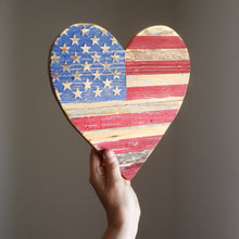 Load image into Gallery viewer, USA Pallet Wood Hearts