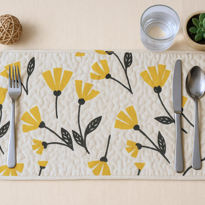 DaDa Bedding Botanical Floral Dining Table Placemats - Set of 4-Pieces Quilted Ivory with Yellow Fleur Golden Orange Spring Time Tulips - 13 x 19