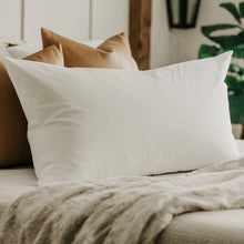 Load image into Gallery viewer, Dada Bedding Luxury 20x28 Pillow Insert - Soft Medium Firm, Premium Polyester, Perfect for Side and Back Sleepers