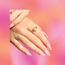 Load image into Gallery viewer, Starburst Heart Ring