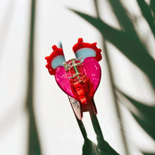 Load image into Gallery viewer, Velvet Claws Anatomical Heart Hair Clip | Red Heart Shaped Claw Clip in Velvet Travel Bag