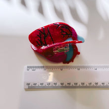 Load image into Gallery viewer, Velvet Claws Anatomical Heart Hair Clip | Red Heart Shaped Claw Clip in Velvet Travel Bag