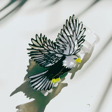 Load image into Gallery viewer, Velvet Claws Eagle Hair Claw | Claw Clip in Velvet Travel Bag