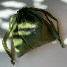 Load image into Gallery viewer, Velvet Claws Goldfish Hair Clip | School of Gold Fish | Claw Clip in Velvet Travel Bag