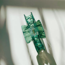 Load image into Gallery viewer, Velvet Claws Green Shadows Hair Claw | Claw Clip in Velvet Travel Bag