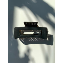 Load image into Gallery viewer, Velvet Claws Hair Clip | The Tilda (Multiple Colors) | Claw Clip in Velvet Travel Bag