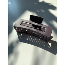 Load image into Gallery viewer, Velvet Claws Hair Clip | The Tilda (Multiple Colors) | Claw Clip in Velvet Travel Bag