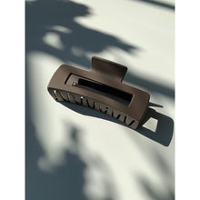 Load image into Gallery viewer, Velvet Claws Hair Clip | The Tilda (Multiple Colors) | Claw Clip in Velvet Travel Bag