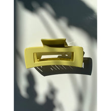 Load image into Gallery viewer, Velvet Claws Hair Clip | The Tilda (Multiple Colors) | Claw Clip in Velvet Travel Bag