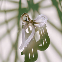 Load image into Gallery viewer, Velvet Claws Mini Coquette Bow in Violet Ombre Hair Clip | Claw Clip in Velvet Travel Bag