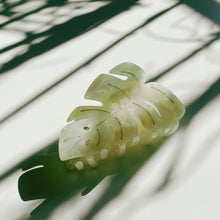 Load image into Gallery viewer, Velvet Claws Monstera White Tropical Hair Clip | Claw Clip in Velvet Travel Bag