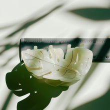 Load image into Gallery viewer, Velvet Claws Monstera White Tropical Hair Clip | Claw Clip in Velvet Travel Bag