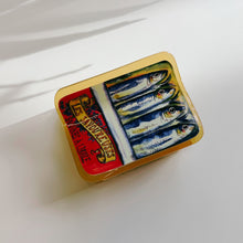 Load image into Gallery viewer, Velvet Claws Tinned Sardines Hair Clip | Claw Clip in Velvet Travel Bag