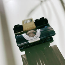 Load image into Gallery viewer, Velvet Claws Vintage Camera Hair Claw | Claw Clip in Velvet Travel Bag