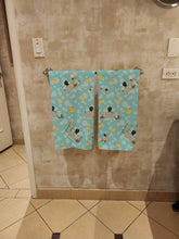 Load image into Gallery viewer, Black and Tan Cavalier Spaniel Bath Towel Large