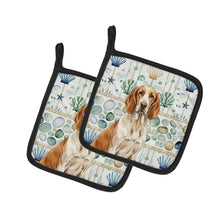 Load image into Gallery viewer, Bracco Italiano Coastal Sea Glass Pair of Pot Holders