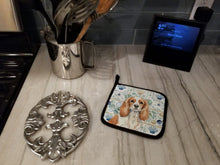 Load image into Gallery viewer, Blenheim Cavalier Spaniel Coastal Sea Glass Pair of Pot Holders