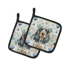 Load image into Gallery viewer, Blue Roan &amp; Tan English Cocker Spaniel Coastal Sea Glass Pair of Pot Holders