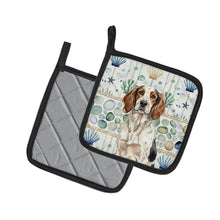Load image into Gallery viewer, Tricolor English Setter Coastal Sea Glass Pair of Pot Holders