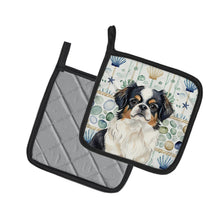 Load image into Gallery viewer, Tricolor Japanese Chin Coastal Sea Glass Pair of Pot Holders