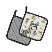 Load image into Gallery viewer, Gray and White Alaskan Malamute Coffee Bar Pair of Pot Holders