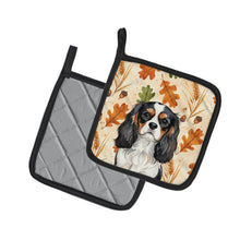 Load image into Gallery viewer, Tricolor Cavalier Spaniel Heirloom Fall Pair of Pot Holders