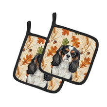 Load image into Gallery viewer, Tricolor Cavalier Spaniel Heirloom Fall Pair of Pot Holders