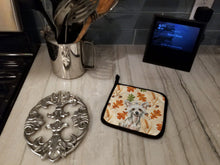 Load image into Gallery viewer, Hairless Mottled Pattern Chinese Crested Heirloom Fall Pair of Pot Holders