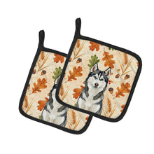 Load image into Gallery viewer, Siberian Husky Heirloom Fall Pair of Pot Holders